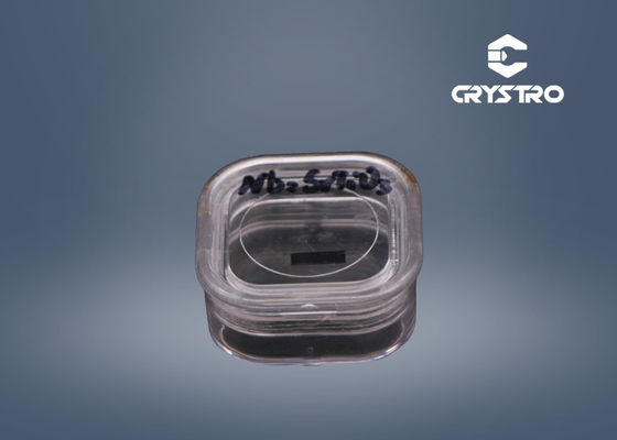 Notiz:: SrTiO3 Notiz:: Strontium-Titanats-optisches Substrat STO Niobium lackiertes